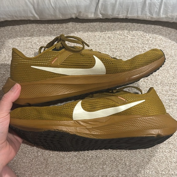 Nike Air Zoom Pegasus 40 Bronzine Size 9 - Picture 4 of 10